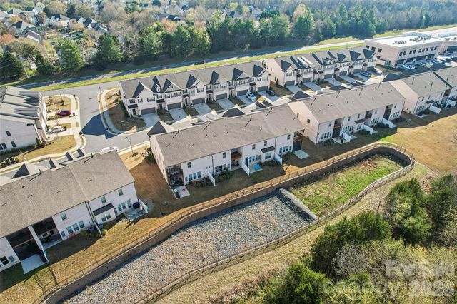 151 Heathbrook Lane, Waxhaw, NC 28173