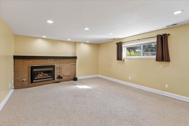 2836 W HOUSTON Ave, Spokane, WA 99208
