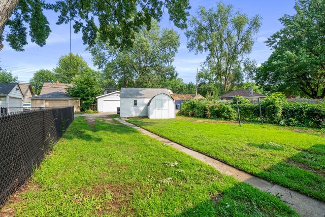 4338 James Avenue N, Minneapolis, MN 55412