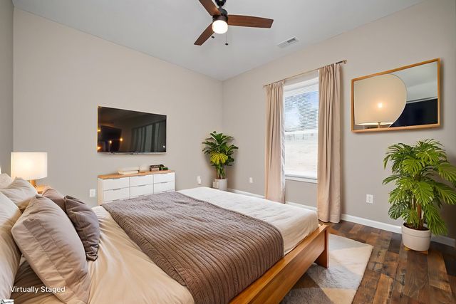 315 W Broad Street, Iva, SC 29655