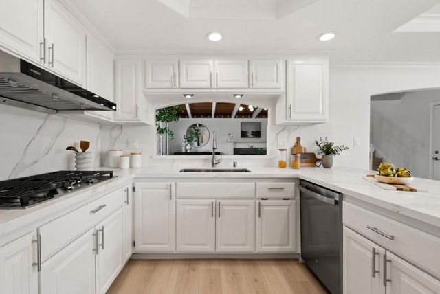 1282 Sandia Avenue, Sunnyvale, CA 94089