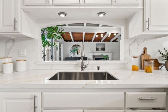 1282 Sandia Avenue, Sunnyvale, CA 94089