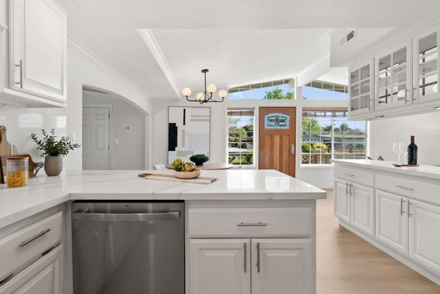 1282 Sandia Avenue, Sunnyvale, CA 94089