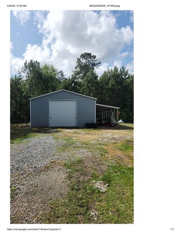 422 Moore Dr., Hemingway, SC 29554