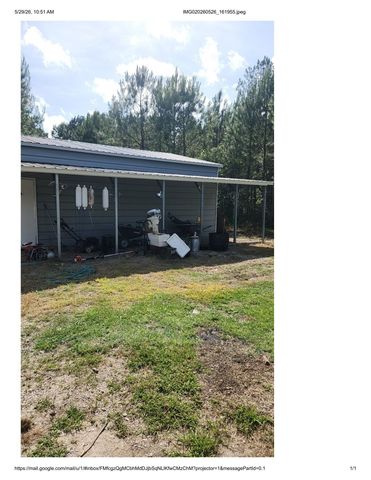 422 Moore Dr., Hemingway, SC 29554