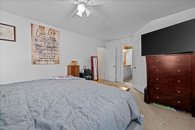 23 Long Bridge RD, Hampton, VA 23669