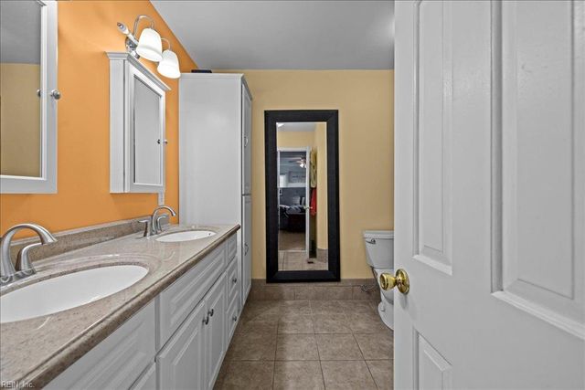 23 Long Bridge RD, Hampton, VA 23669