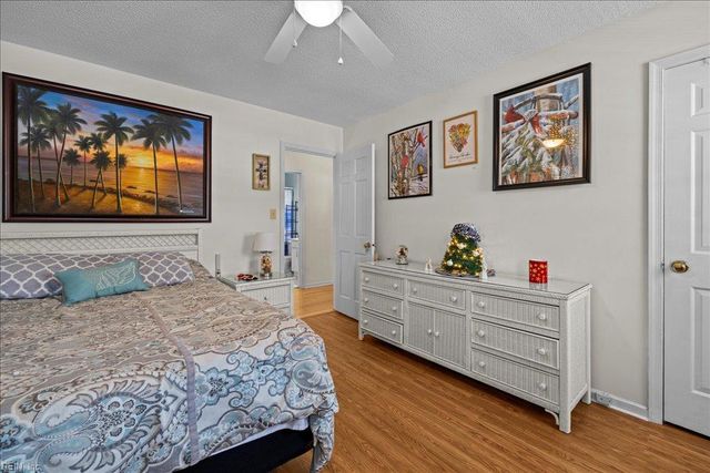 23 Long Bridge RD, Hampton, VA 23669