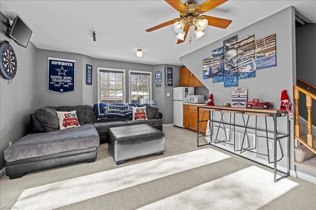 23 Long Bridge RD, Hampton, VA 23669