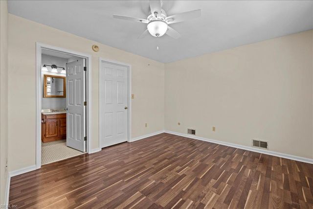 23 Long Bridge RD, Hampton, VA 23669