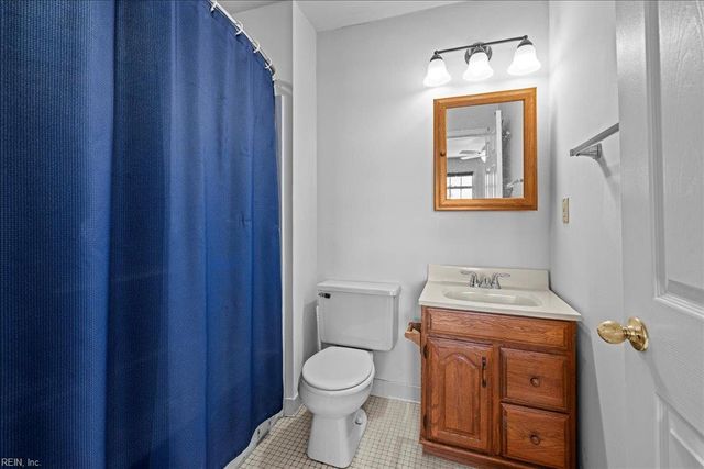 23 Long Bridge RD, Hampton, VA 23669