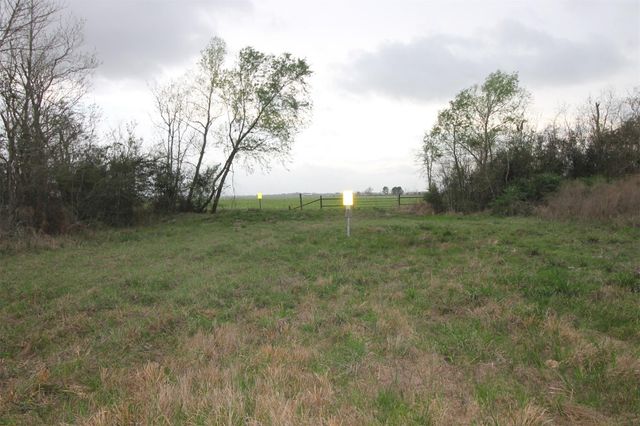 43 County Road 2355, Liberty, TX 77575