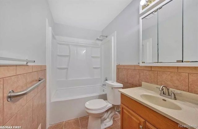 19331 Meier Street, Roseville, MI 48066