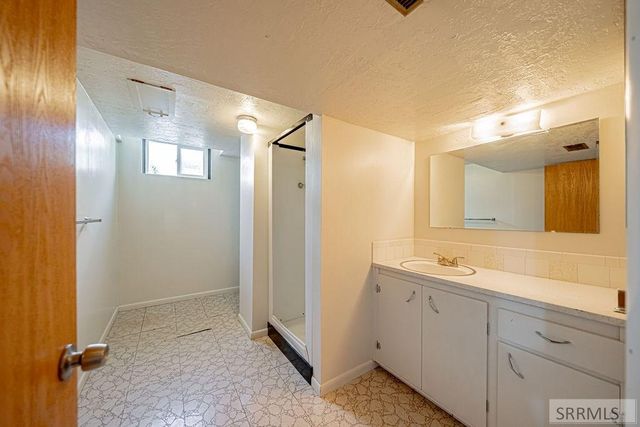 1372 Fairmont Drive, Idaho Falls, ID 83404