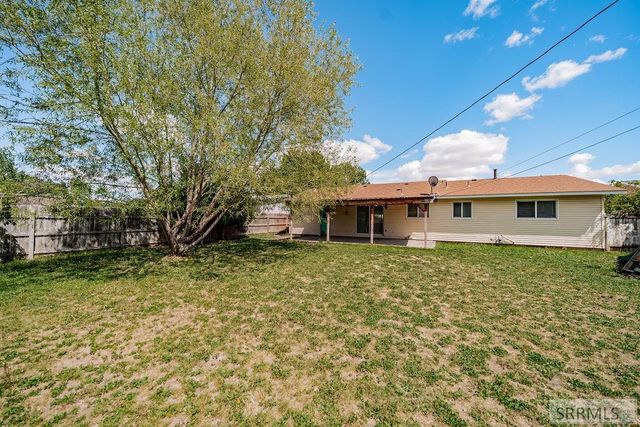 1372 Fairmont Drive, Idaho Falls, ID 83404