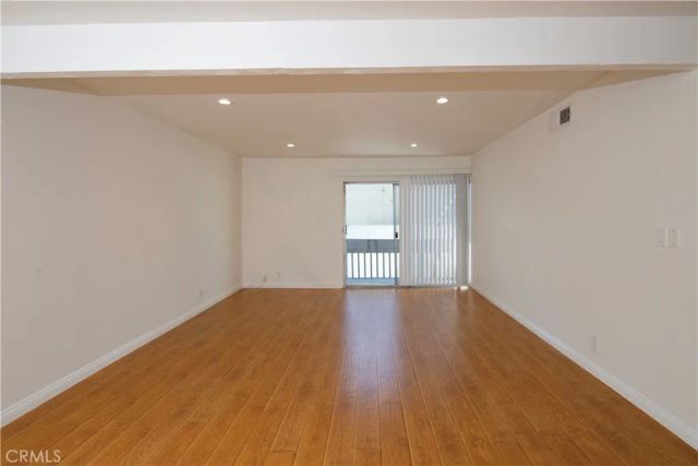 18620 Hatteras St 249, Tarzana, CA 91356