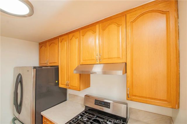 18620 Hatteras St 249, Tarzana, CA 91356