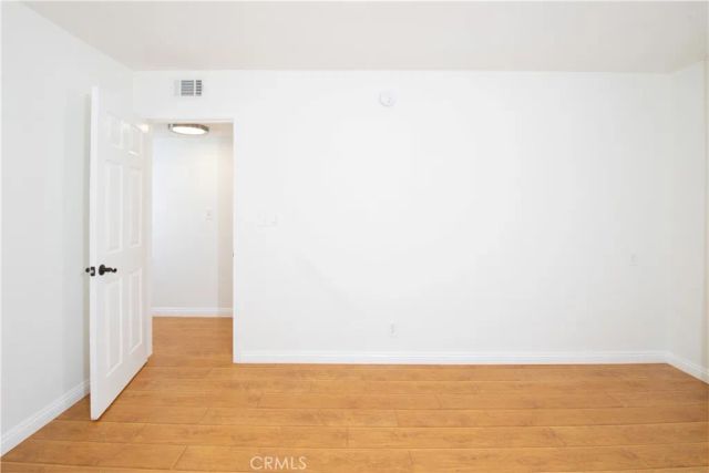18620 Hatteras St 249, Tarzana, CA 91356