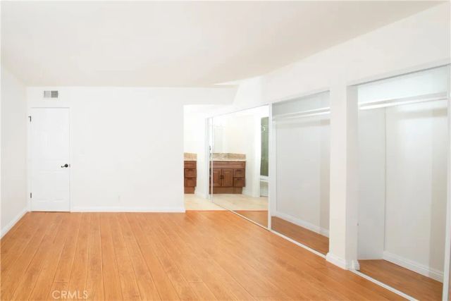 18620 Hatteras St 249, Tarzana, CA 91356