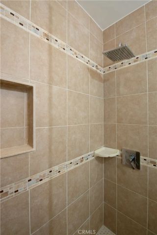 18620 Hatteras St 249, Tarzana, CA 91356
