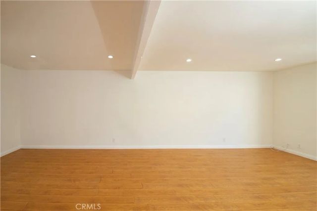 18620 Hatteras St 249, Tarzana, CA 91356