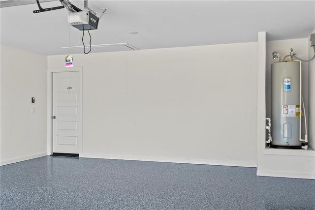 813 Heeler Avenue, Lowell, AR 72745