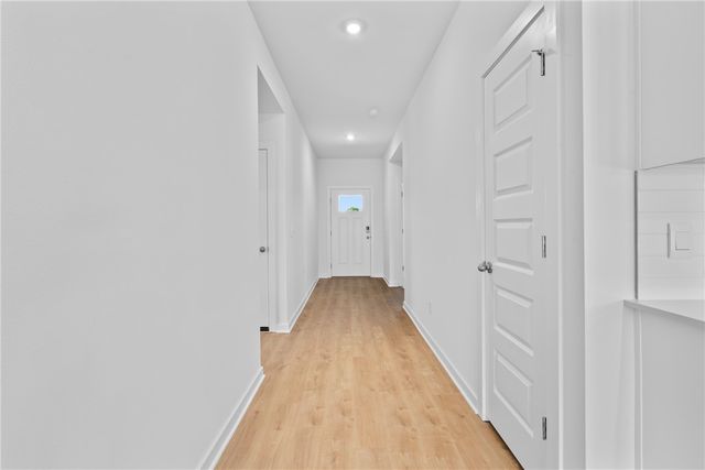 813 Heeler Avenue, Lowell, AR 72745