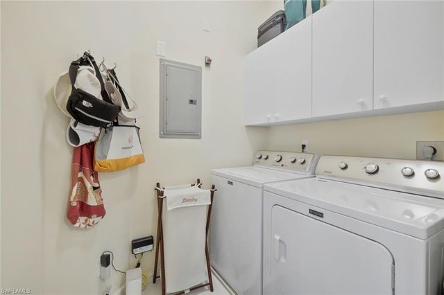 1036 Egrets Walk CIR 201, Naples, FL 34108