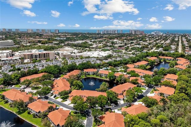 1036 Egrets Walk CIR 201, Naples, FL 34108