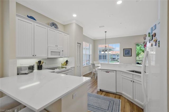 1036 Egrets Walk CIR 201, Naples, FL 34108