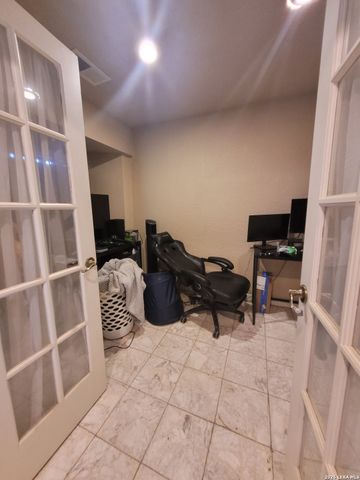 3402 STARBEND ST, San Antonio, TX 78217
