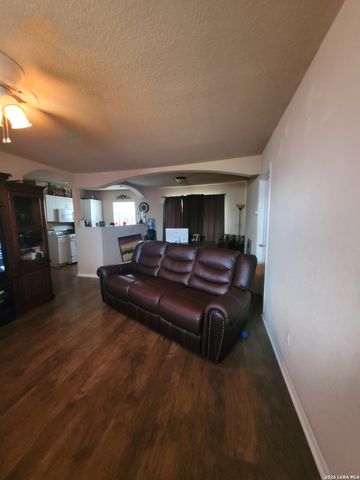 3402 STARBEND ST, San Antonio, TX 78217