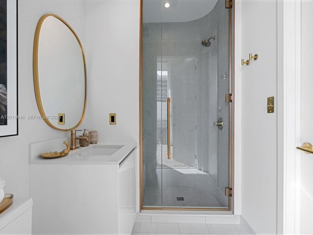 2655 S Bayshore Dr 1710, Coconut Grove, FL 33133