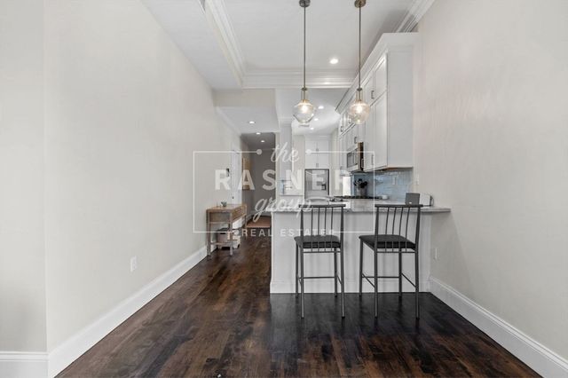 366 West Broadway 4, Boston, MA 02127