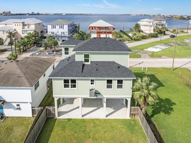 1102 64th Street, Galveston, TX 77551