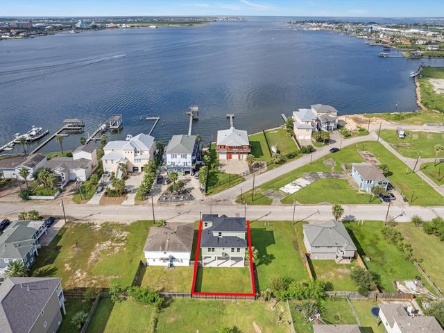 1102 64th Street, Galveston, TX 77551