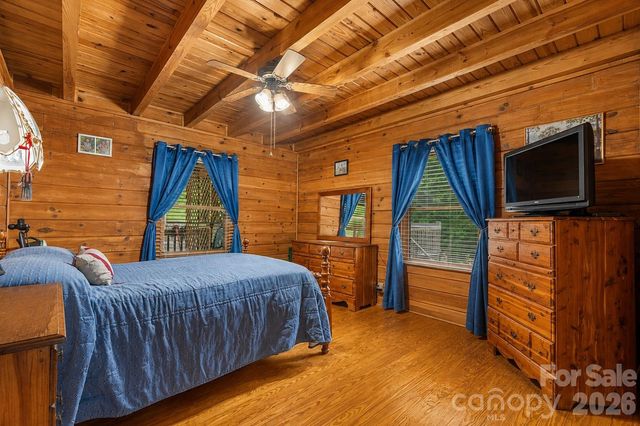 100 Goose Creek Road, Marion, NC 28752