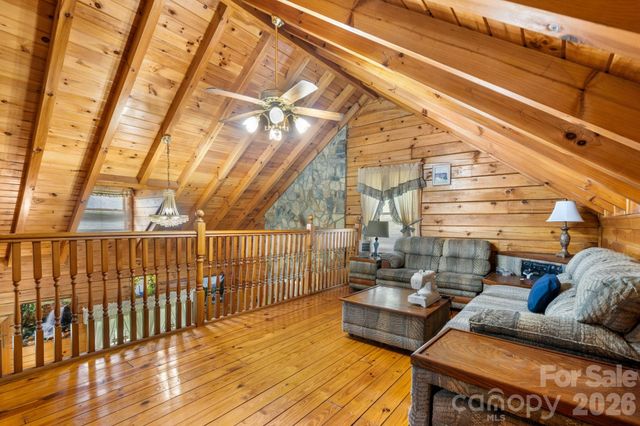 100 Goose Creek Road, Marion, NC 28752