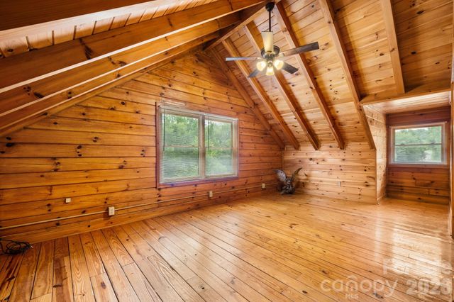100 Goose Creek Road, Marion, NC 28752