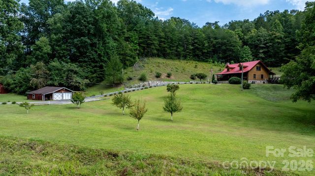 100 Goose Creek Road, Marion, NC 28752