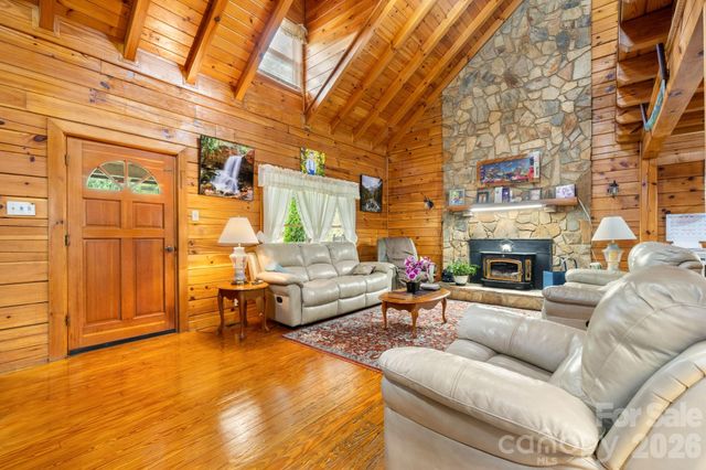 100 Goose Creek Road, Marion, NC 28752