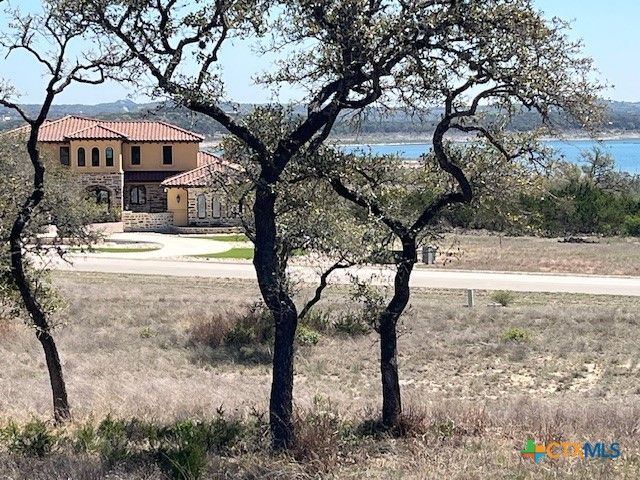 1161 Brads Flight, Canyon Lake, TX 78133
