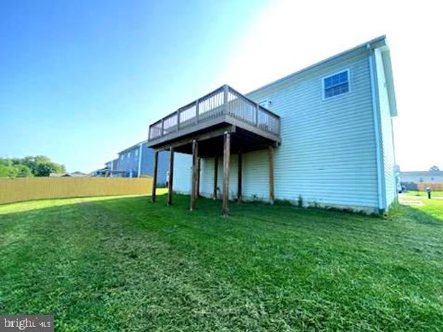 91 MELVILLE DR, Inwood, WV 25428