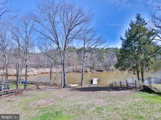 8039 STONE HAVEN DR, Glen Burnie, MD 21060