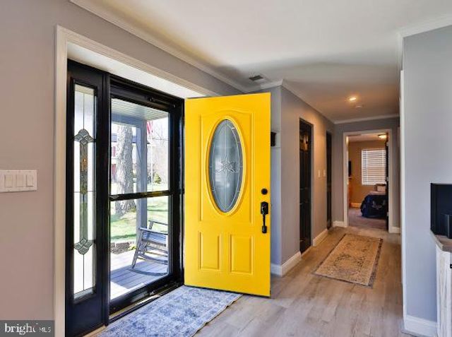 8039 STONE HAVEN DR, Glen Burnie, MD 21060