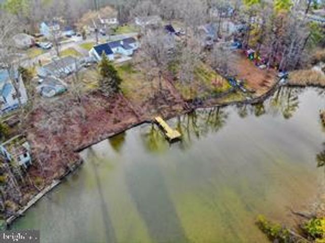 8039 STONE HAVEN DR, Glen Burnie, MD 21060