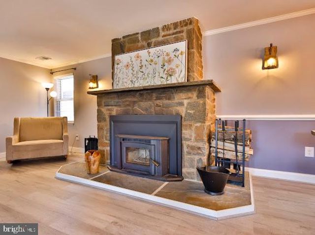 8039 STONE HAVEN DR, Glen Burnie, MD 21060