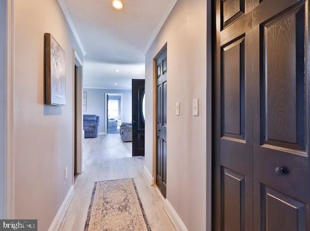 8039 STONE HAVEN DR, Glen Burnie, MD 21060