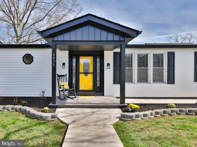 8039 STONE HAVEN DR, Glen Burnie, MD 21060