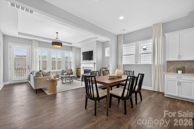 18018 Grey Mossrun Drive, Charlotte, NC 28278